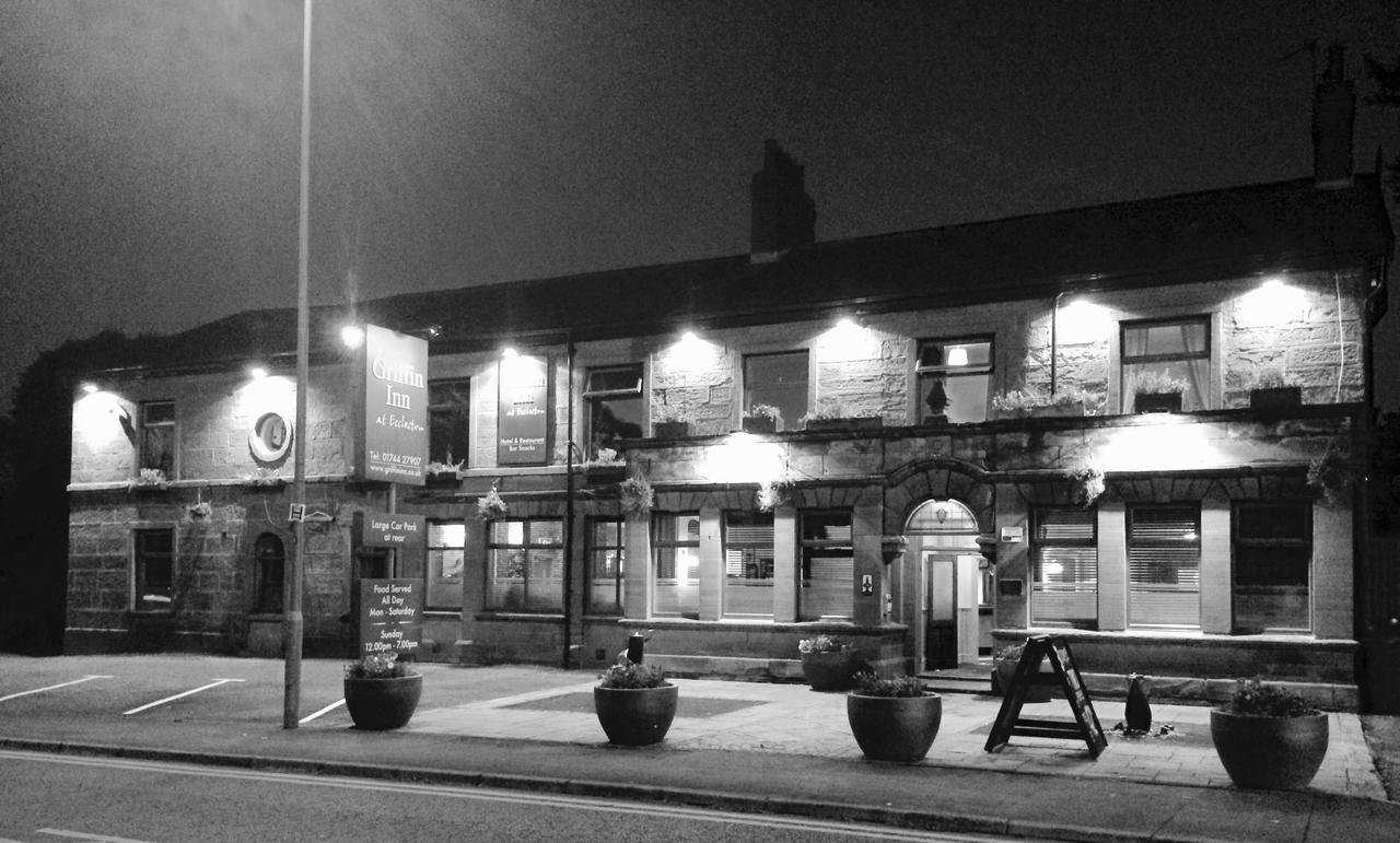 The Griffin Inn St Helens  Экстерьер фото